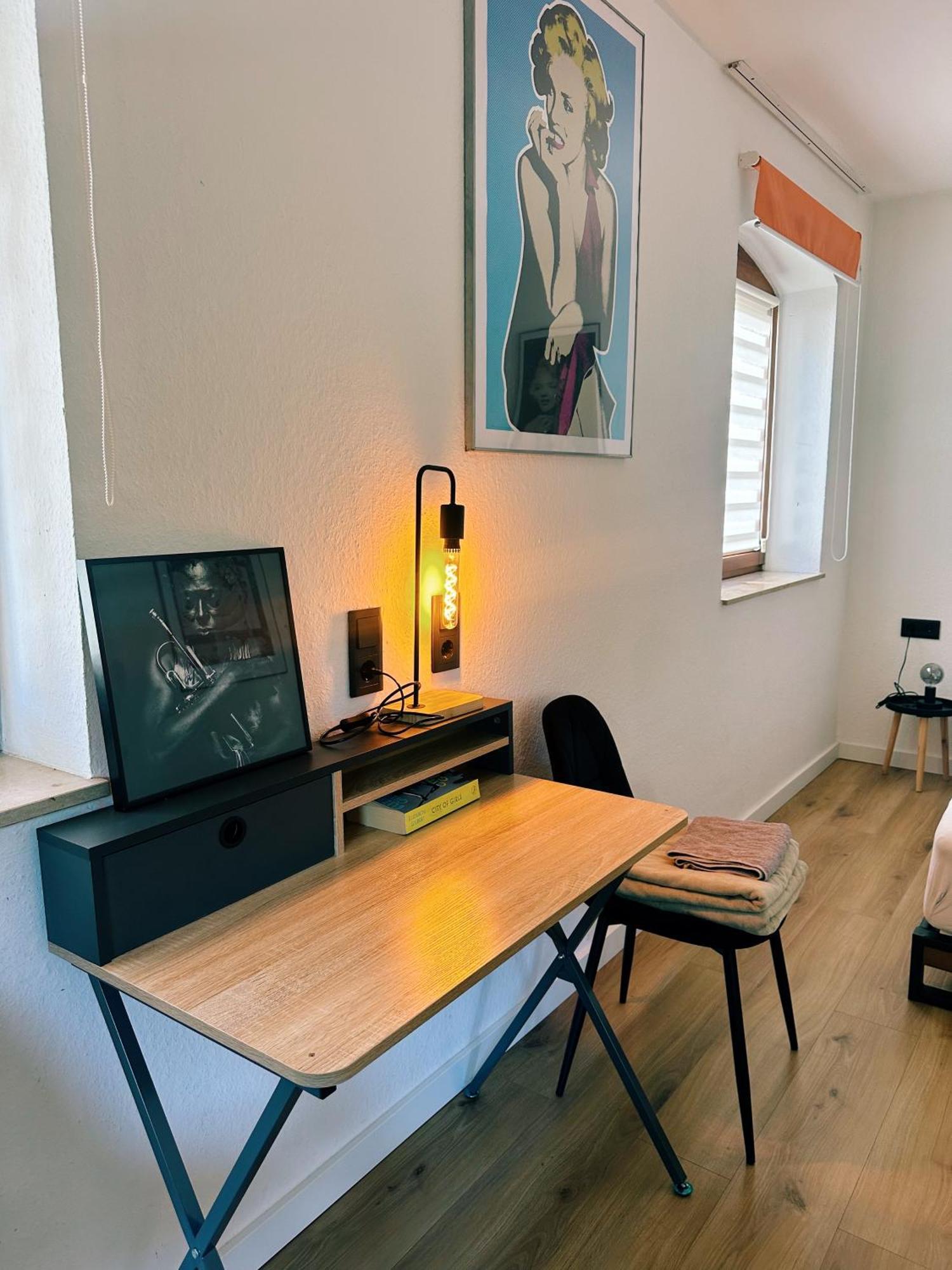 Coole Wohnung + Gratis Parkplatz ชเวบิชฮัลล์ ภายนอก รูปภาพ